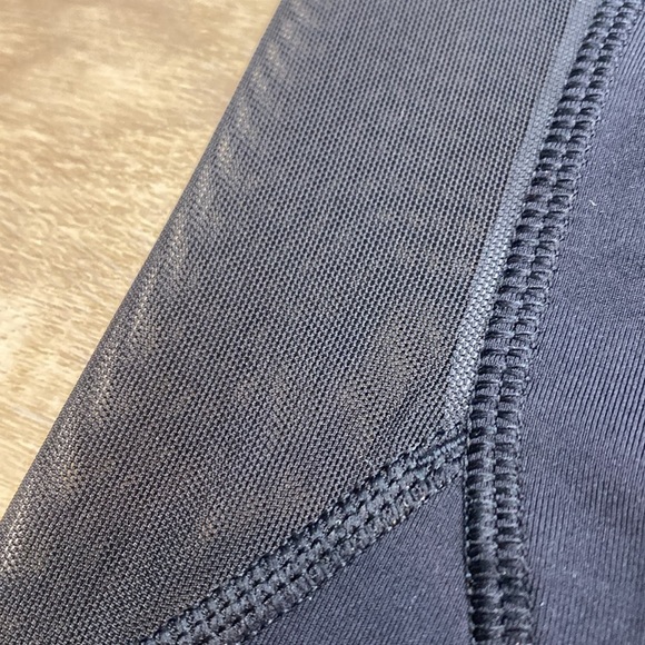 Lululemon Run | Inspire Crop | Leggings - Picture 4 of 14